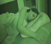 Un ardiente chochito en la oscuridad