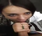 Mamada amateur en el ascensor