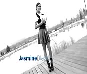 Las naturales tetazas de una morena